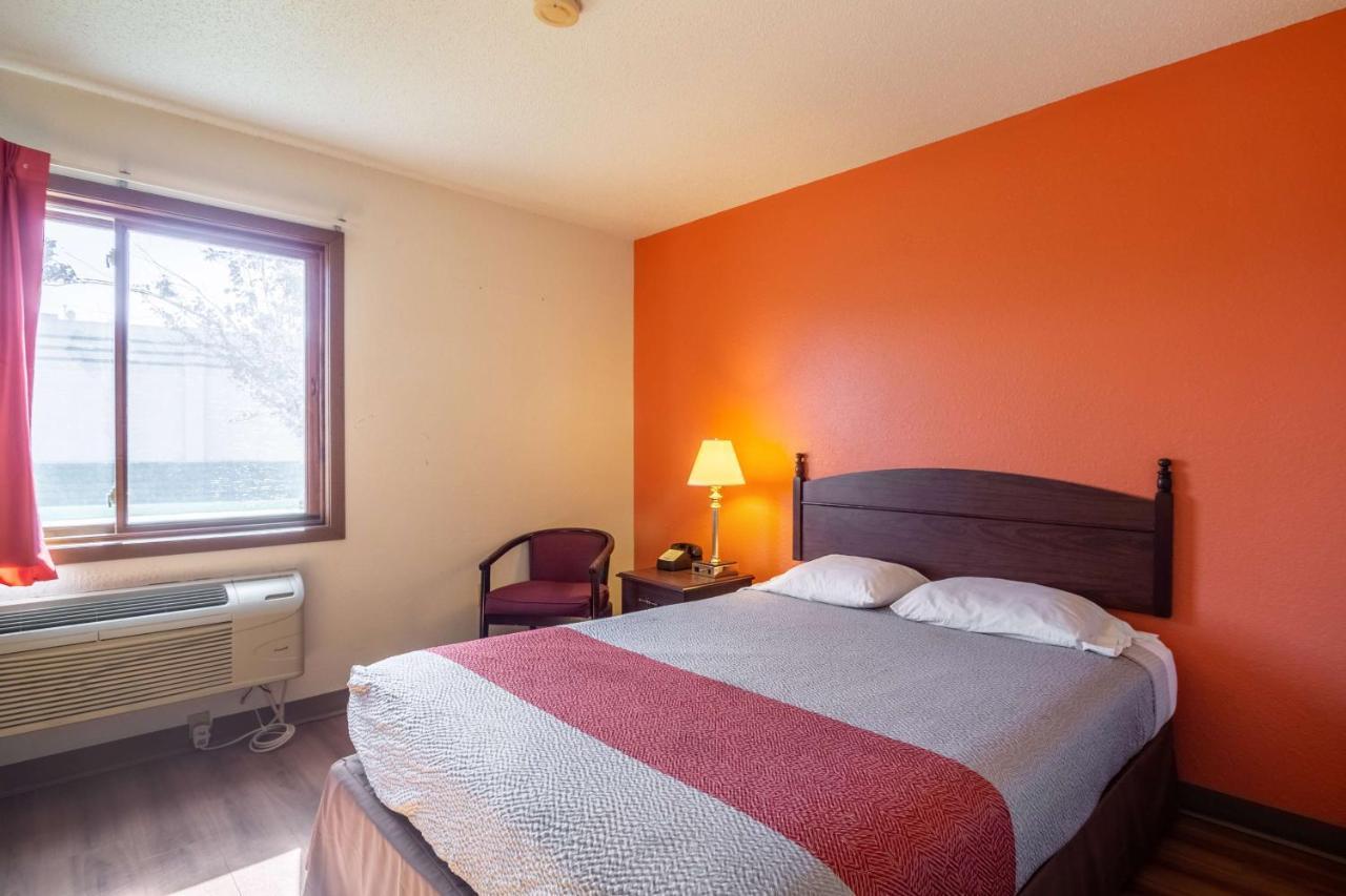 Motel 6-Saukville, Wi Dış mekan fotoğraf